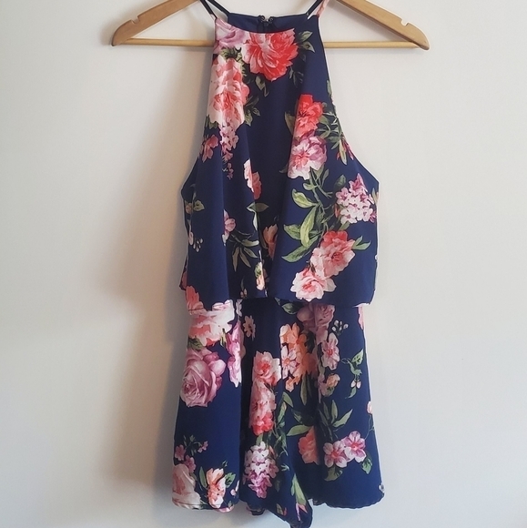 Lulu's floral romper - Picture 3 of 5